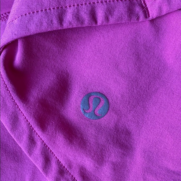Lululemon Athletica Pink Athletic Shorts Vibrant Design - Picture 2 of 5